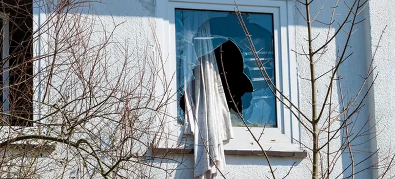 Storm Window Installation Contractors in Homestead, FL